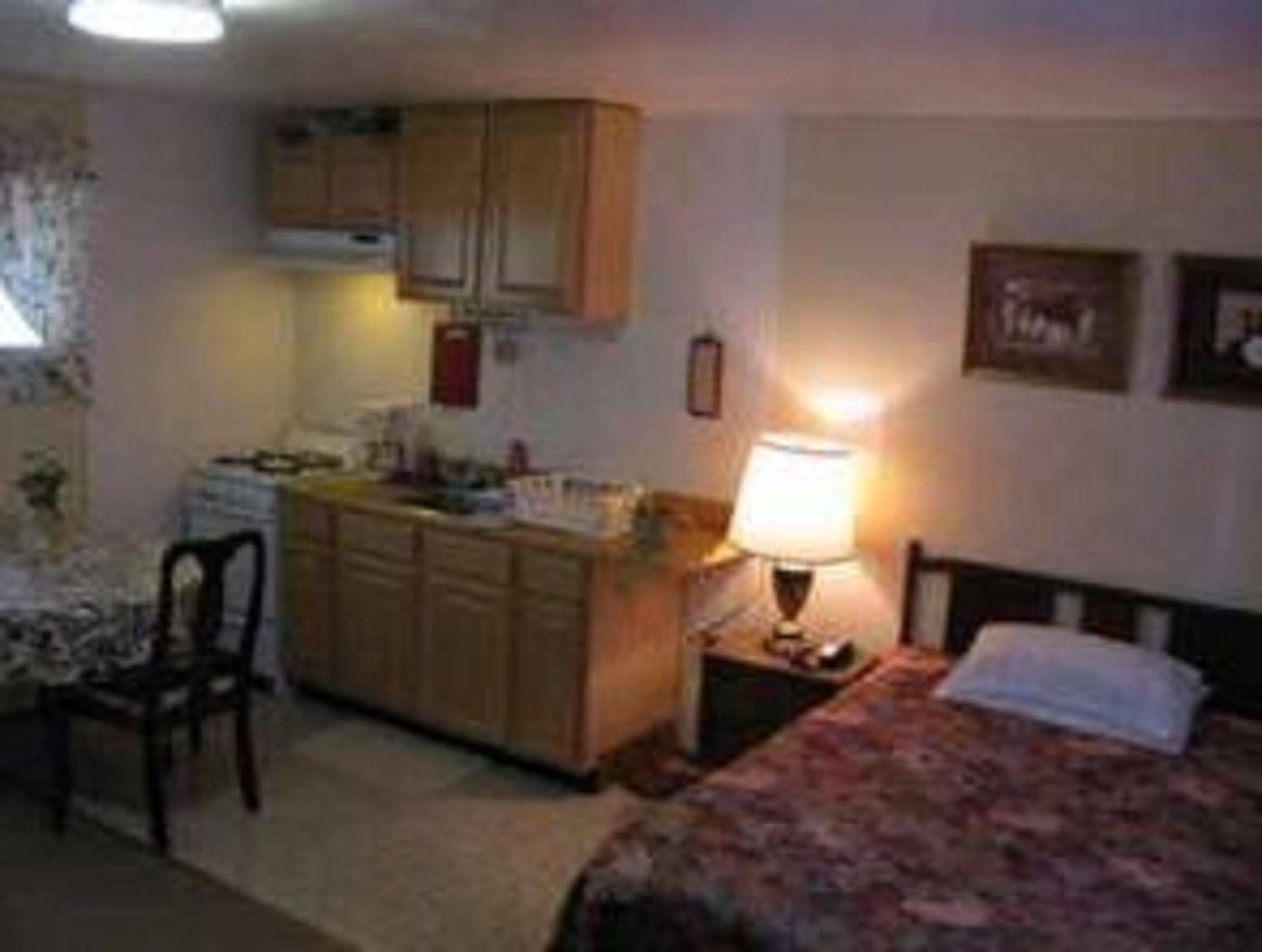 Four Seasons Motel Malone Exterior foto