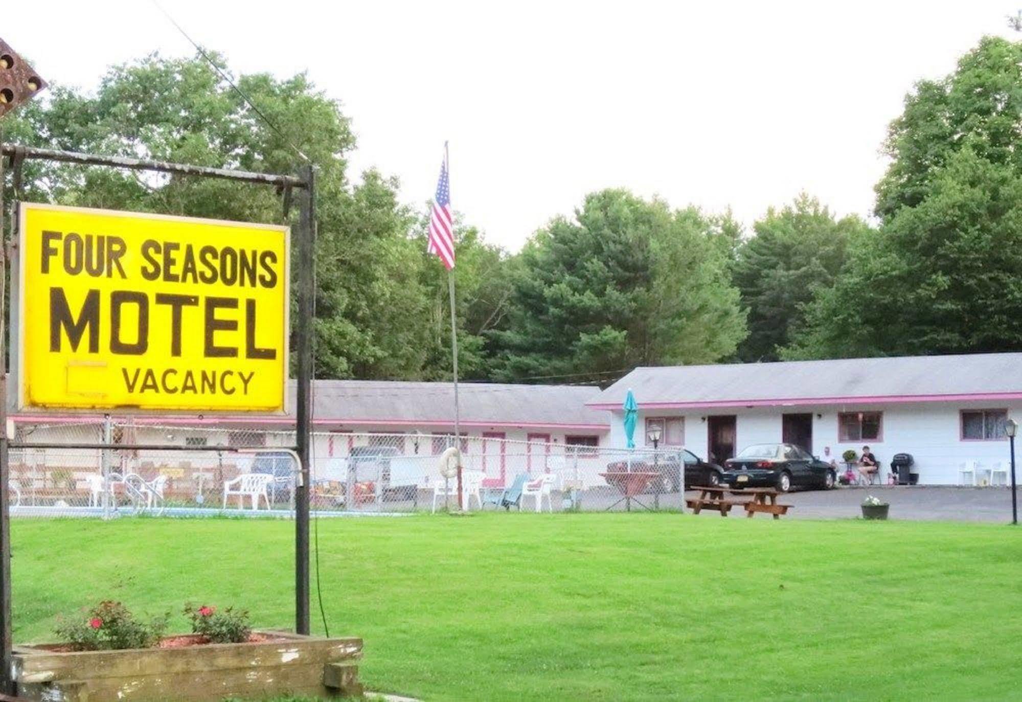 Four Seasons Motel Malone Exterior foto